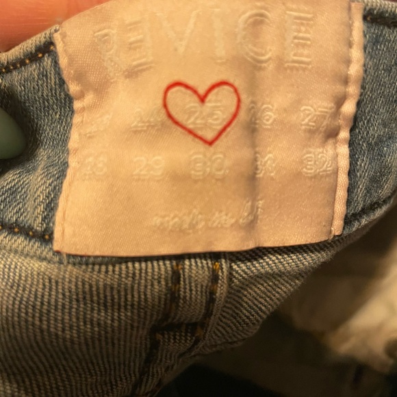 Revice Uptown/Almost famous star butt jeans. - Picture 5 of 5